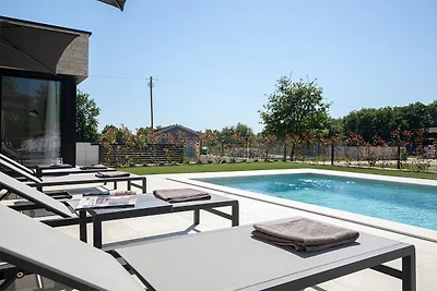 Villa E with heated pool