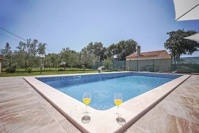 Ferienhouse con piscina Valtura