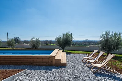 Villa Mauro with pool and whirpool