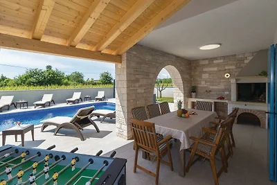 Villa Sandra with pool, whirpool, sauna