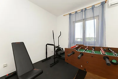 Ferienhouse con piscina Loborika