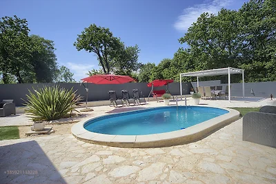 Villa R wtih pool
