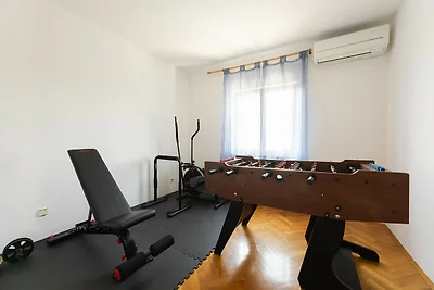 Ferienhouse con piscina Loborika