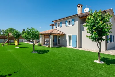 Villa Sandra with pool, whirpool, sauna