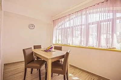 Ferienhaus mit Pool Valtura