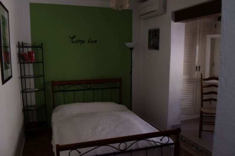 La camera da letto verde