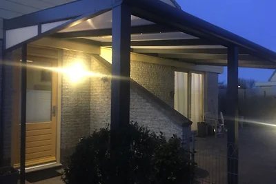 Luxushaus, eingezäunt, Sauna, 2 WC