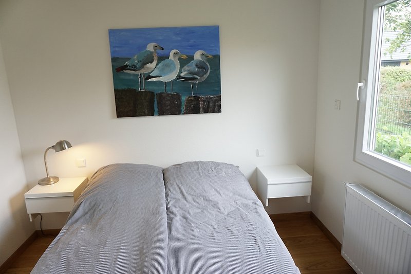 Schlafzimmer 1