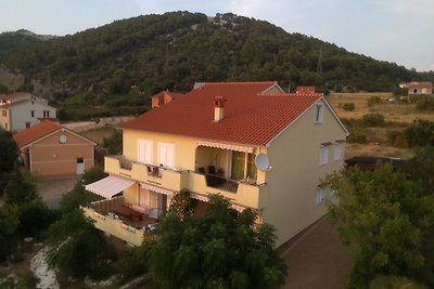 Apartments/2 & /4 Marisol-Rab
