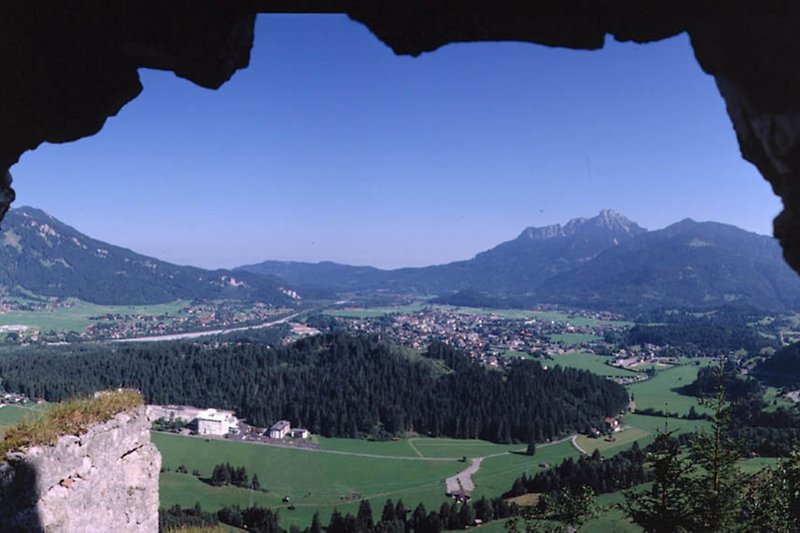 Burgruine Ehrenberg Blick auf Reutte
