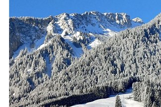 appartamento per le vacanze molto bello, dotato di arredamenti moderni - posizione magnifica - letti super.