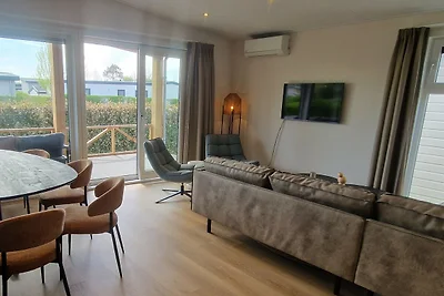 Luxoriöses Chalet Zwaluw Meypacht
