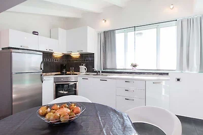 Ferienwohnung White