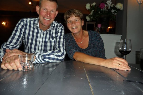 Frau M. Hoedjes Frau M. Hoedjes