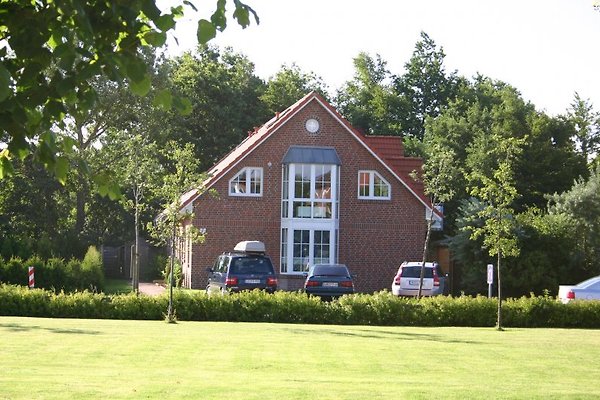 <span style="font-size:smaller;">Firma Ostfrieslandurlaub-Pohling</span><br> Herr H. Pohling <span style="font-size:smaller;">Firma Ostfrieslandurlaub-Pohling</span><br> Herr H. Pohling