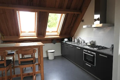 Dishoekseweg 33  met strandhuisje
