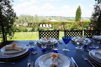 Elegante Villa mit eigenem Pool