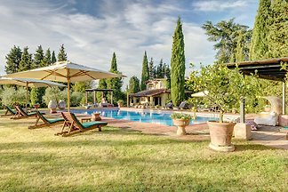 Villa mit Pool bei Florenz