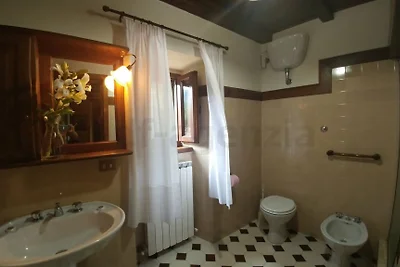 Colonica con piscina in Garfagnana