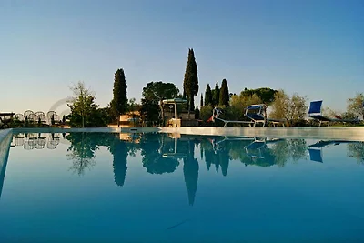 Landgut für 23 Personen mit Pool