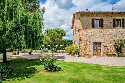 Farmhouse with private pool 8+2beds