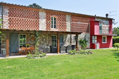 Villa in Lucca with private pool