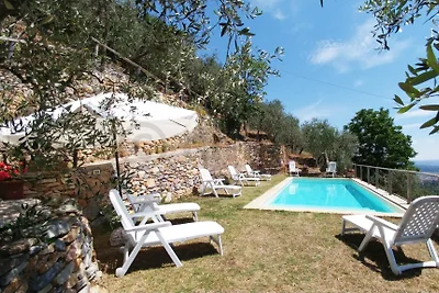 Colonica a Buti con piscina privata