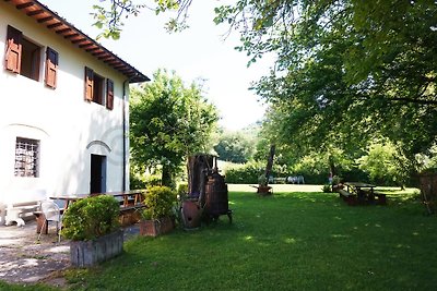 Casa di campagna con piscina 16 pax