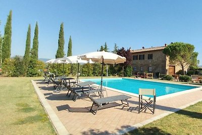 villa privata con piscina 8 + 2 pers