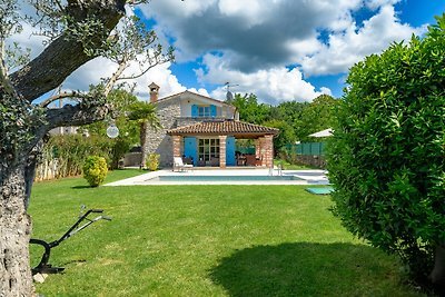 My Villa Ida with pool in Višnjan, Istria