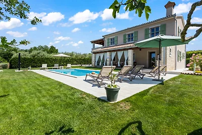 Villa Stella Polaris with pool in Visnjan,...