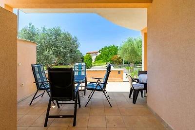 Apartment Panous 1