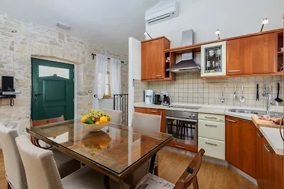 Casa Antignana with pool in Istria