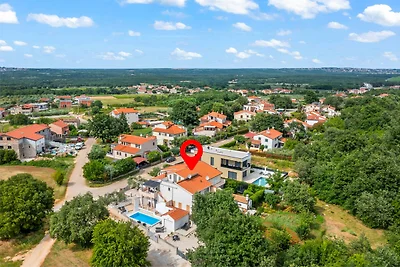 Apartment Panous 2