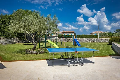 Villa Marijanin vrt with pool in Tinjan,...