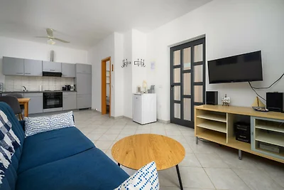 Apartment Panous 1