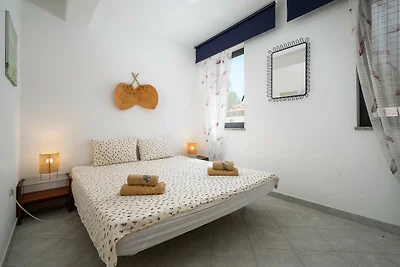 Apartment Panous 2