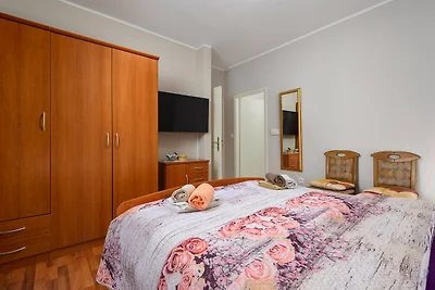 Apartment Alma IIG in Porec, Istria