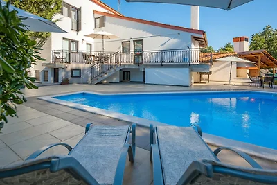 Villa Martimar with pool and hot tub in...