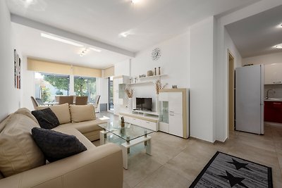 Apartment Monika with private pool in Porec