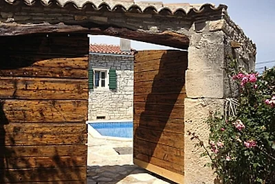 Casa Antignana with pool in Istria