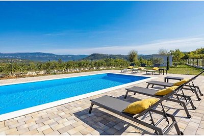 Villa Isabella with pool in Sovinjak, Istria