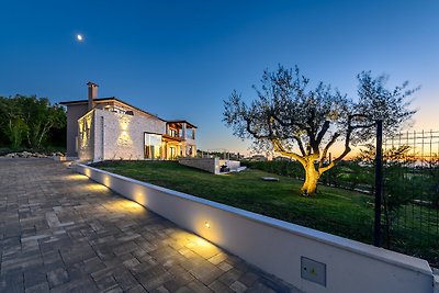 Villa Faloniga with pool in Istria by Solis...