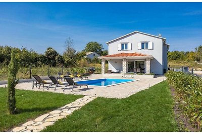 Villa Isabella with pool in Sovinjak, Istria