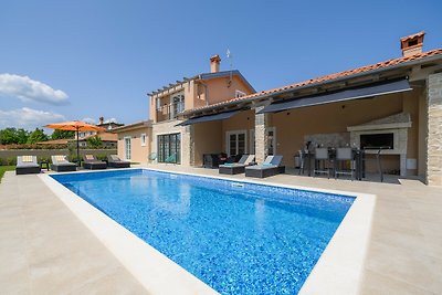 Villa Istra Maruzini with pool