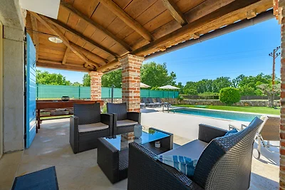 My Villa Ida with pool in Višnjan, Istria