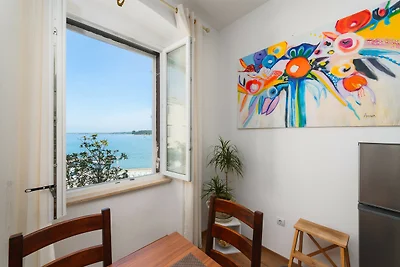 Deluxe Apartment Nina by the sea in Porec,...