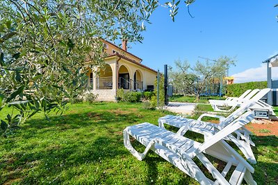 Apartment Josipa with Whirpool in Porec