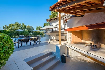 Villa Martimar with pool and hot tub in...