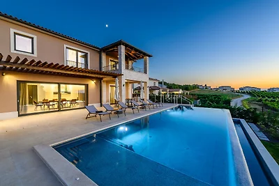 Villa Faloniga with pool in Istria by Solis...